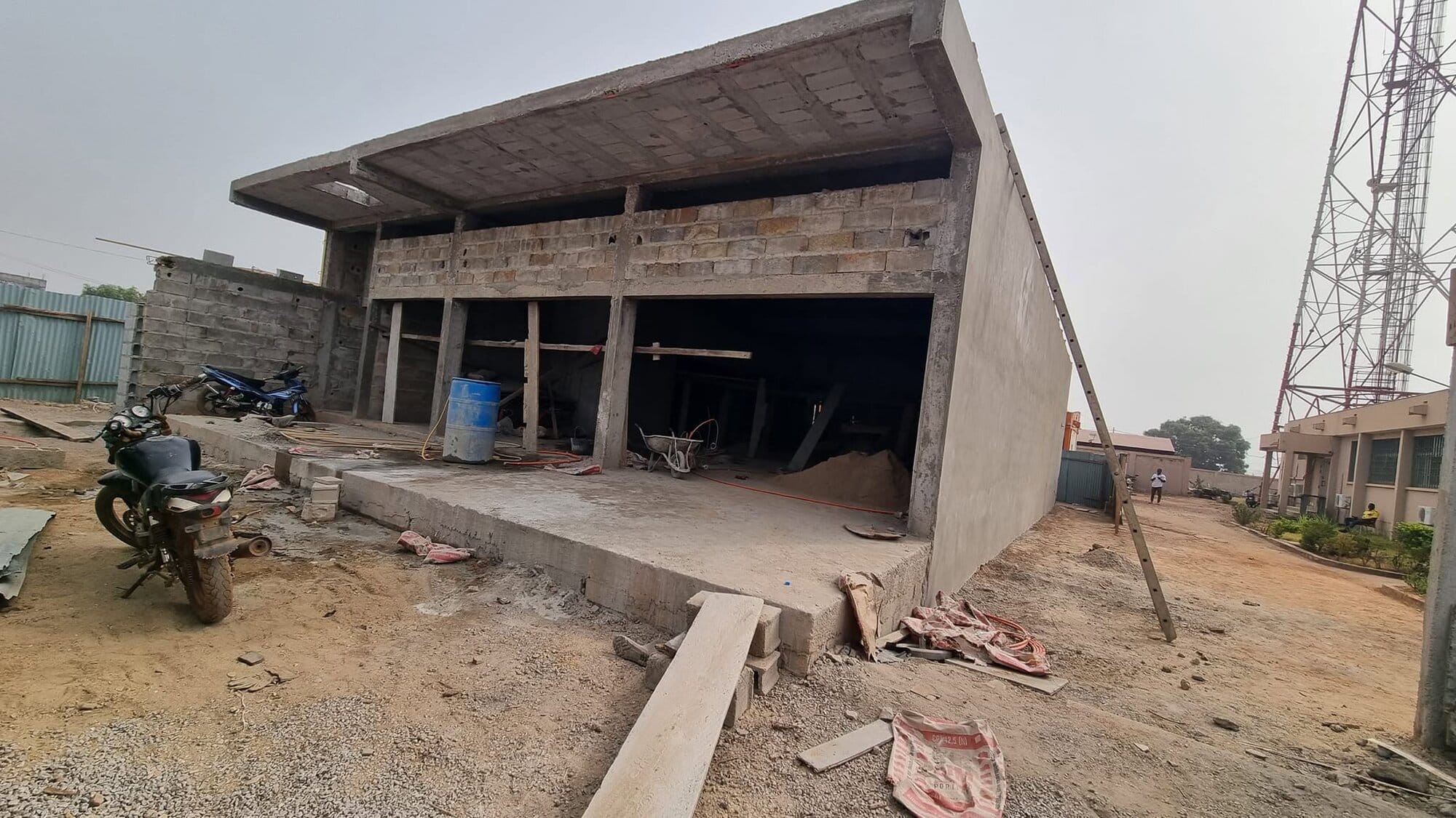 Gros œuvre en cours de construction